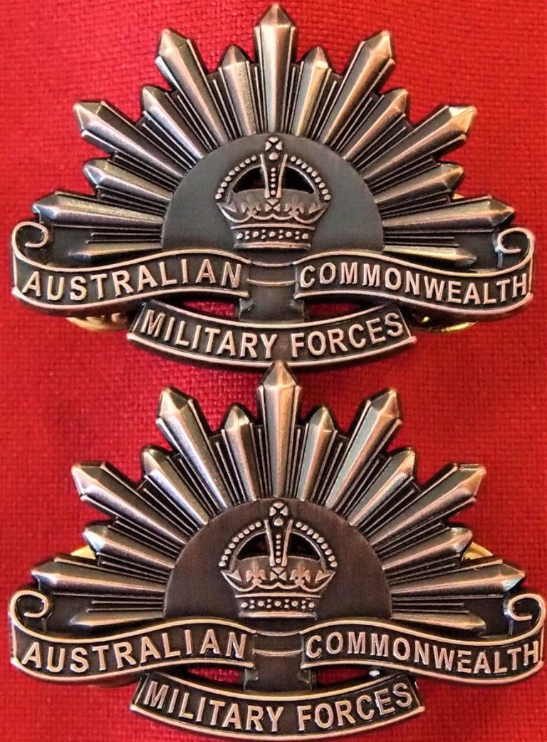 AUSTRALIAN ANZAC WW1 & WW2 RISING SUN UNIFORM COLLAR BADGES MEDAL