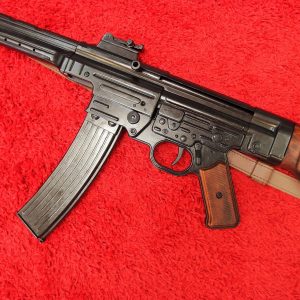DENIX WW2 REPLICA GERMAN STG 44 SUB MACHINE GUN