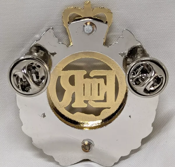ROYAL AUSTRALIAN ENGINEERS UNIFORM CAP BADGE RAE - Image 3