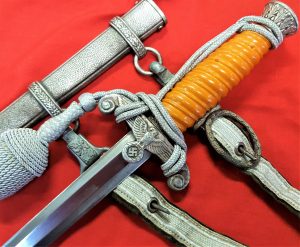 WW2 GERMAN ARMY OFFICER’S DAGGER WITH SCABBARD, HANGERS & KNOT BY ALCOSO OF SOLINGEN
