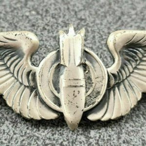 VINTAGE US AIR FORCE WW2 ERA FLIGHT BOMBARDIER UNIFORM WING BADGE LOT 3