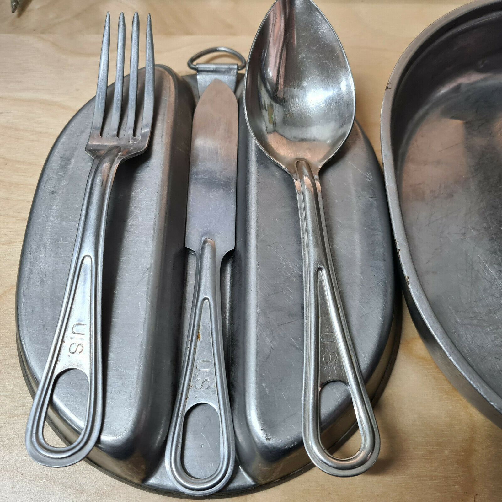 WW2 US ARMY DIXIE MESS TINS SET WITH SPOON FORK & KNIFE 1944 DATED JB