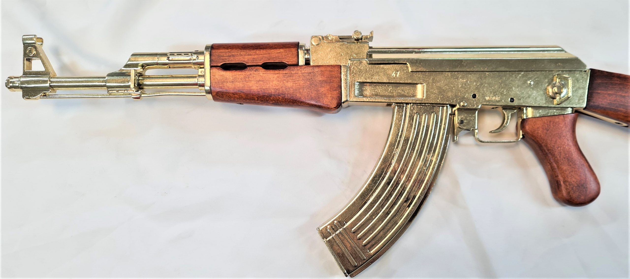 REPLICA AK-47 RIFLE BY DENIX SEMI AUTOMATIC RIFLE GOLD – SADDAM HUSSEIN