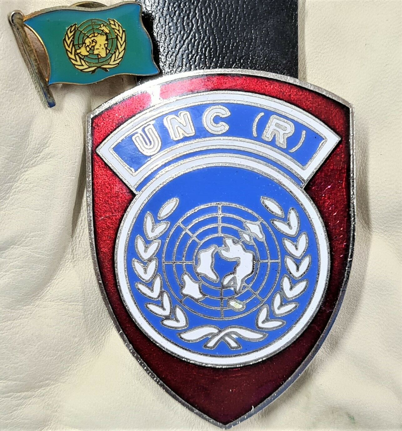 UNITED NATIONS COMMAND (REAR) UNIFORM BADGE & LAPEL POST WW2 | JB ...