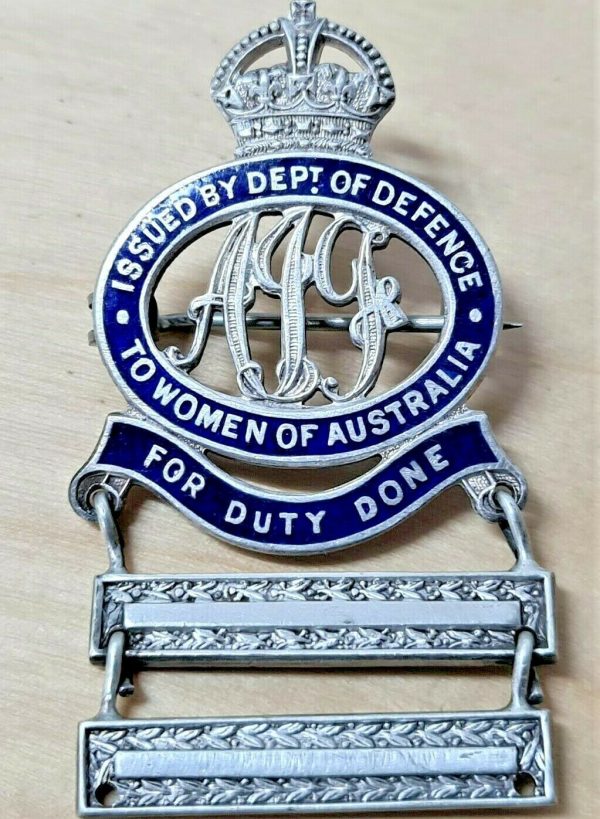 WW1 AUSTRALIA MOTHERS SON IN SERVICE BADGE ANZAC 2 CLASPS STOKES & SONS