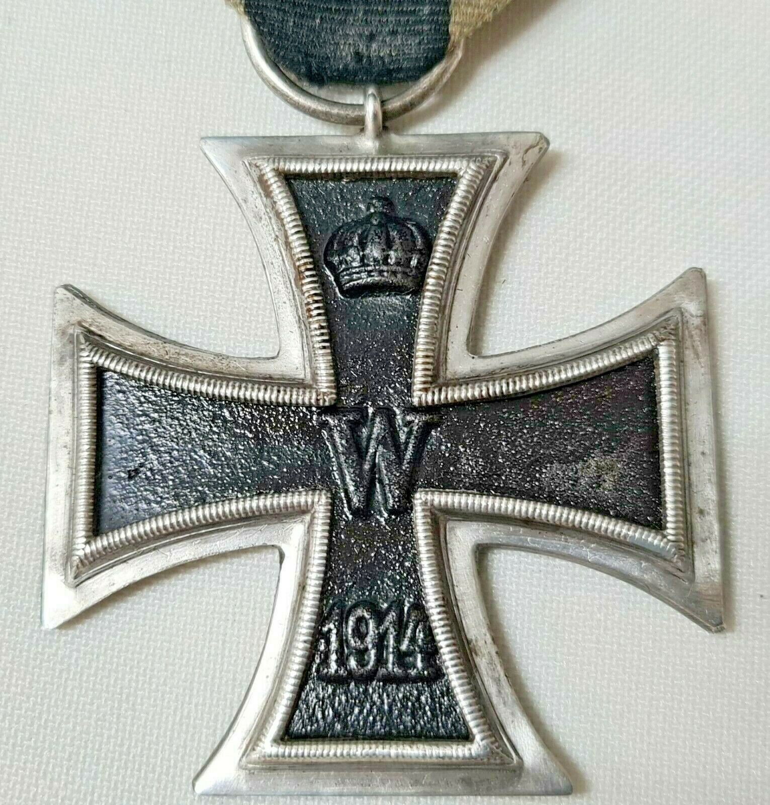 R.W. STAMPED WW1 GERMAN ARMY SERVICE MEDAL IRON CROSS FOR BRAVERY JB Military Antiques