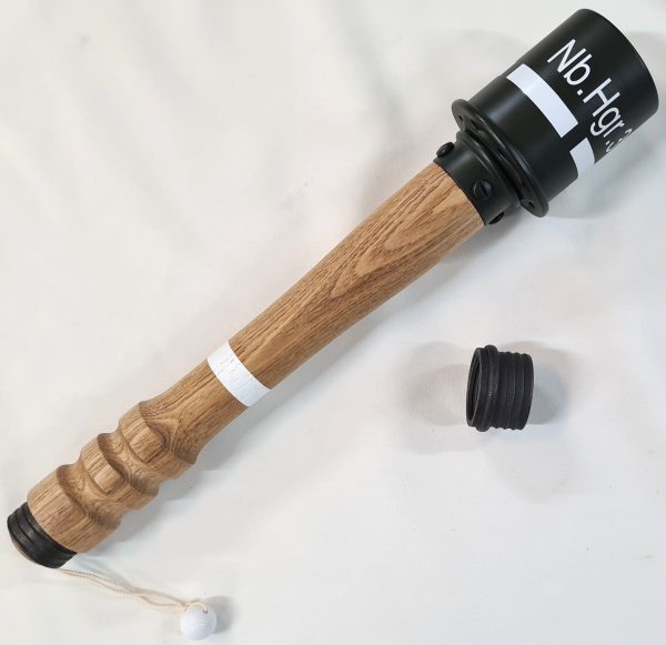 REPLICA WW2 GERMAN STICK GRENADE POTATO MASHER WITH SCREW BASE & PULL