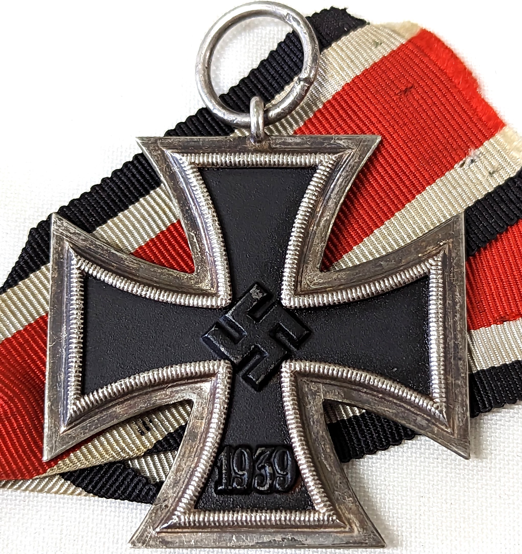 WW2 GERMAN IRON CROSS 2ND CLASS BY PAUL MEYBAUER OF BERLIN 7 JB
